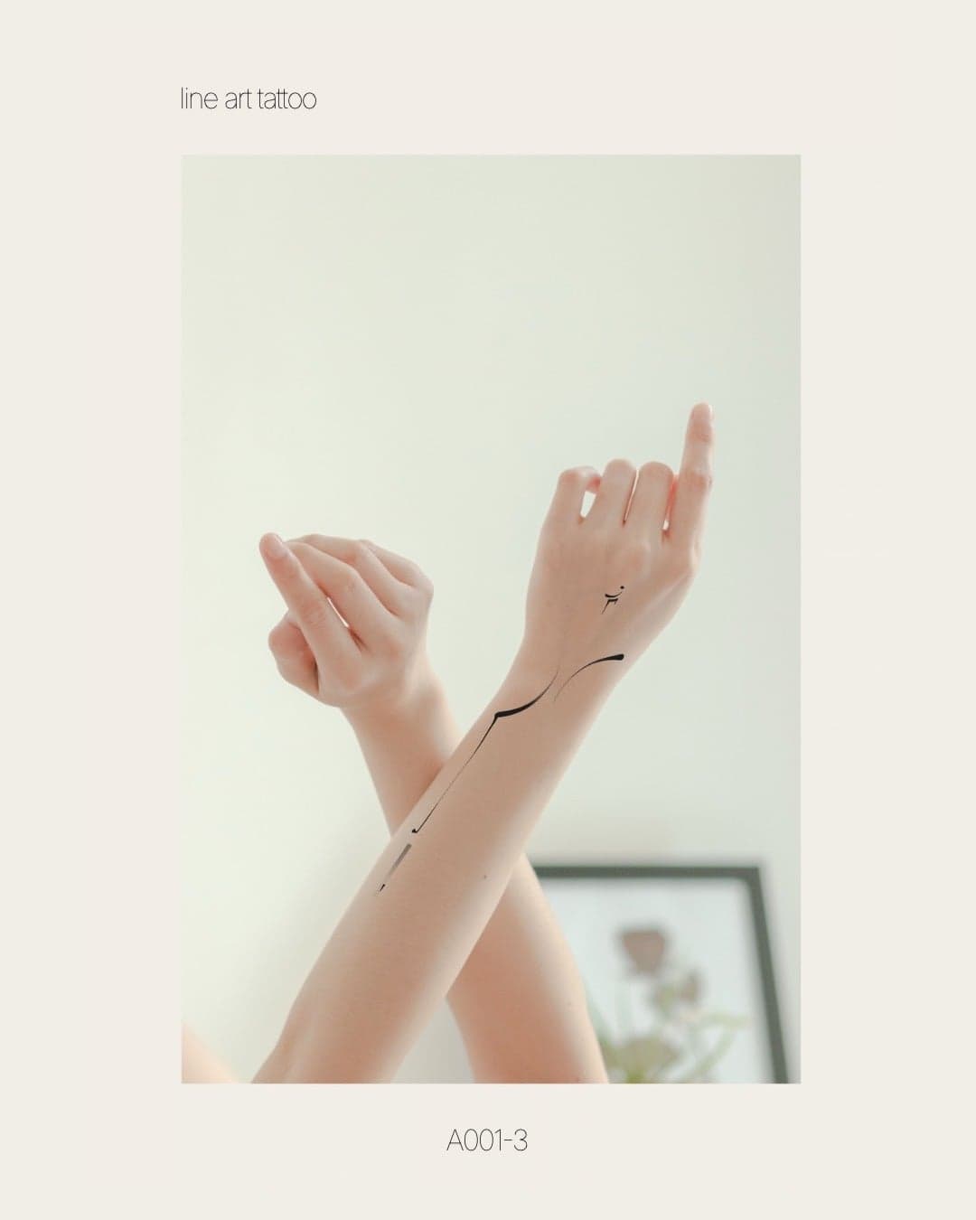 Abstraktes Hand/Armtattoo